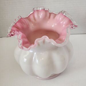 Fenton Hand-Blown Vase Pink & White Ruffled Edge Cased Crest Melon Art Glass VTG